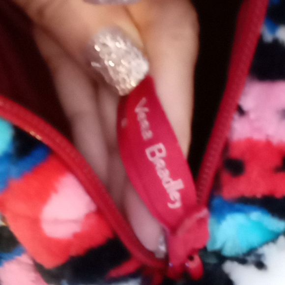 Vera Bradley - Picture 8 of 16